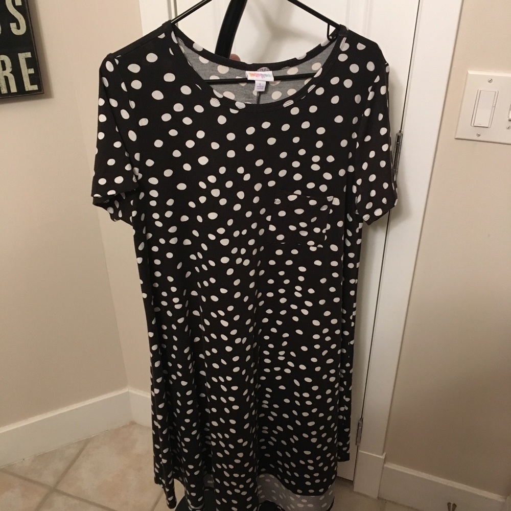 Polka Dot Lularoe Carly (L)